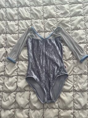 Yumiko mesh half sleeve velvet leotard